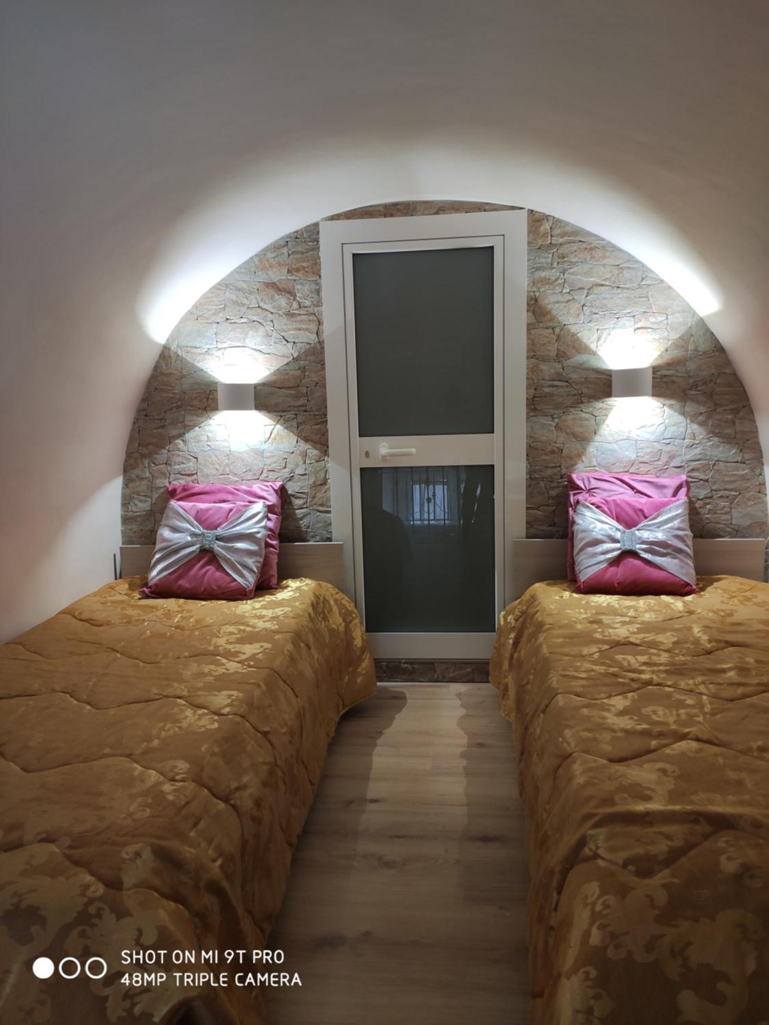 Apartament La Casa Delle Sorprese Trani Zewnętrze zdjęcie