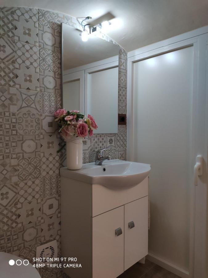 Apartament La Casa Delle Sorprese Trani Zewnętrze zdjęcie