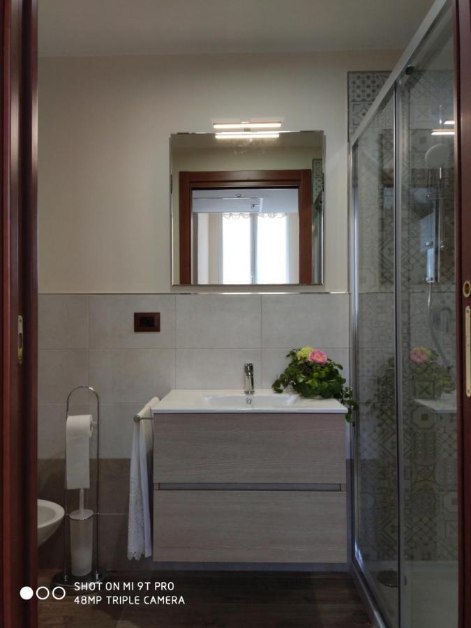Apartament La Casa Delle Sorprese Trani Zewnętrze zdjęcie
